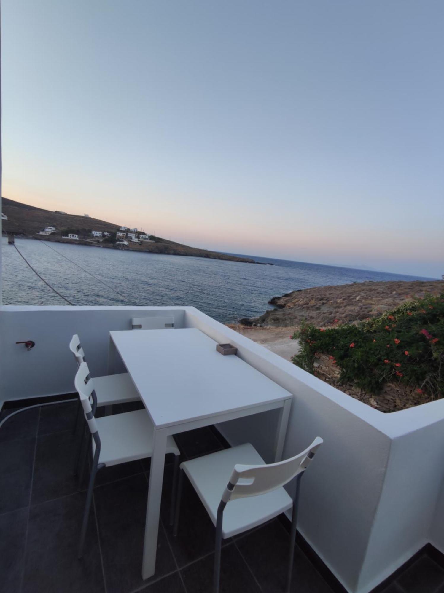 Theis Seafront Retreat - Loutra Seaview Bliss Loutrá Esterno foto